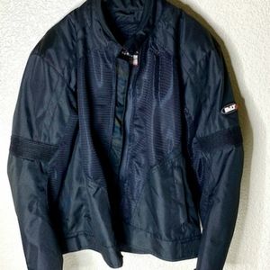 BiLT Men's Polyester/Mesh Warm Weather Riding Jack